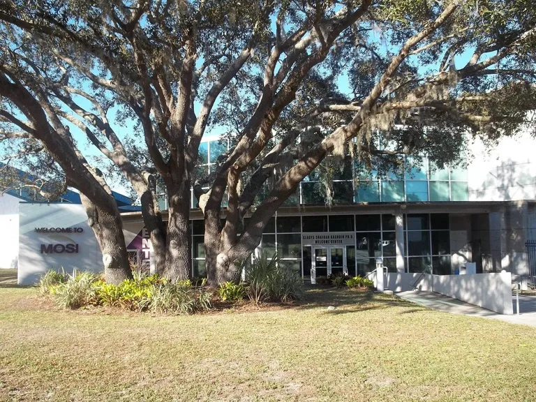 FL Tampa MOSI03