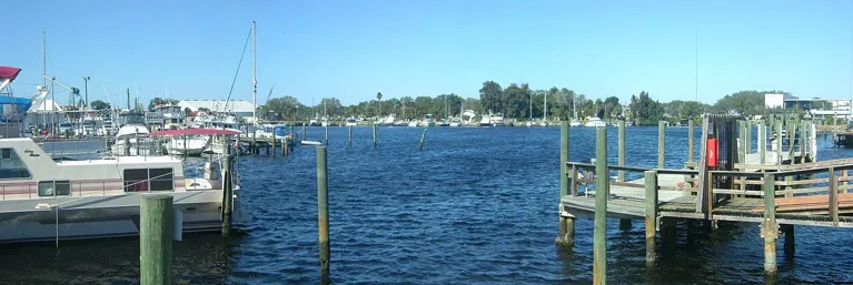 Tarpon Springs, FL (Sponge Docks)