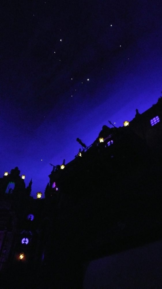 Looking up at the stars (on the ceiling) inside the Tampa Theater in Tampa, Florida, US, on 23 March 2021.jpg