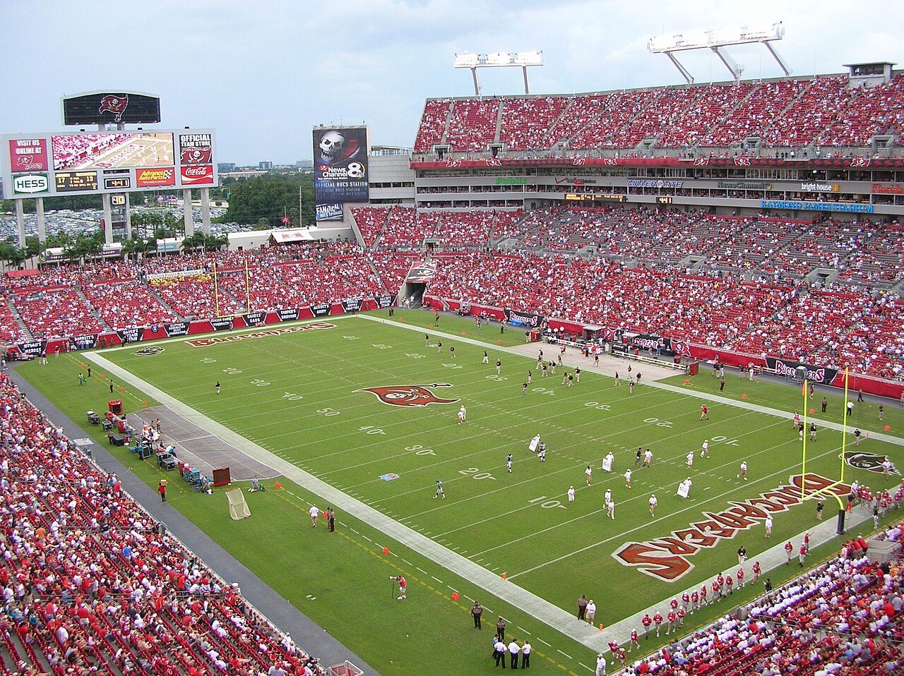 Raymond James Stadium02